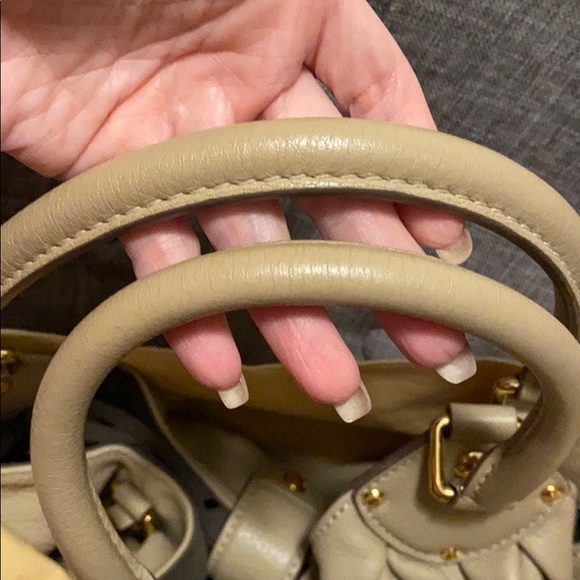 Louis Vuitton Mahina bag - Picture 12 of 16